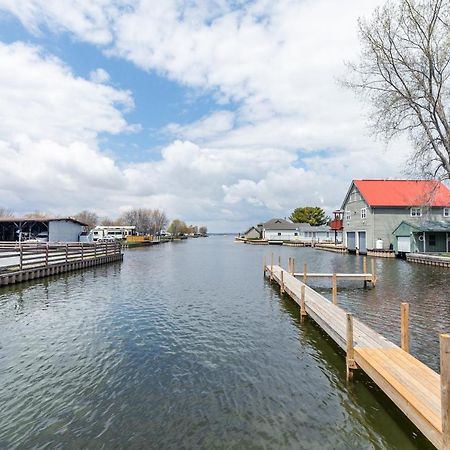 Bayside Cottage Rentals Port Rowan Exteriör bild
