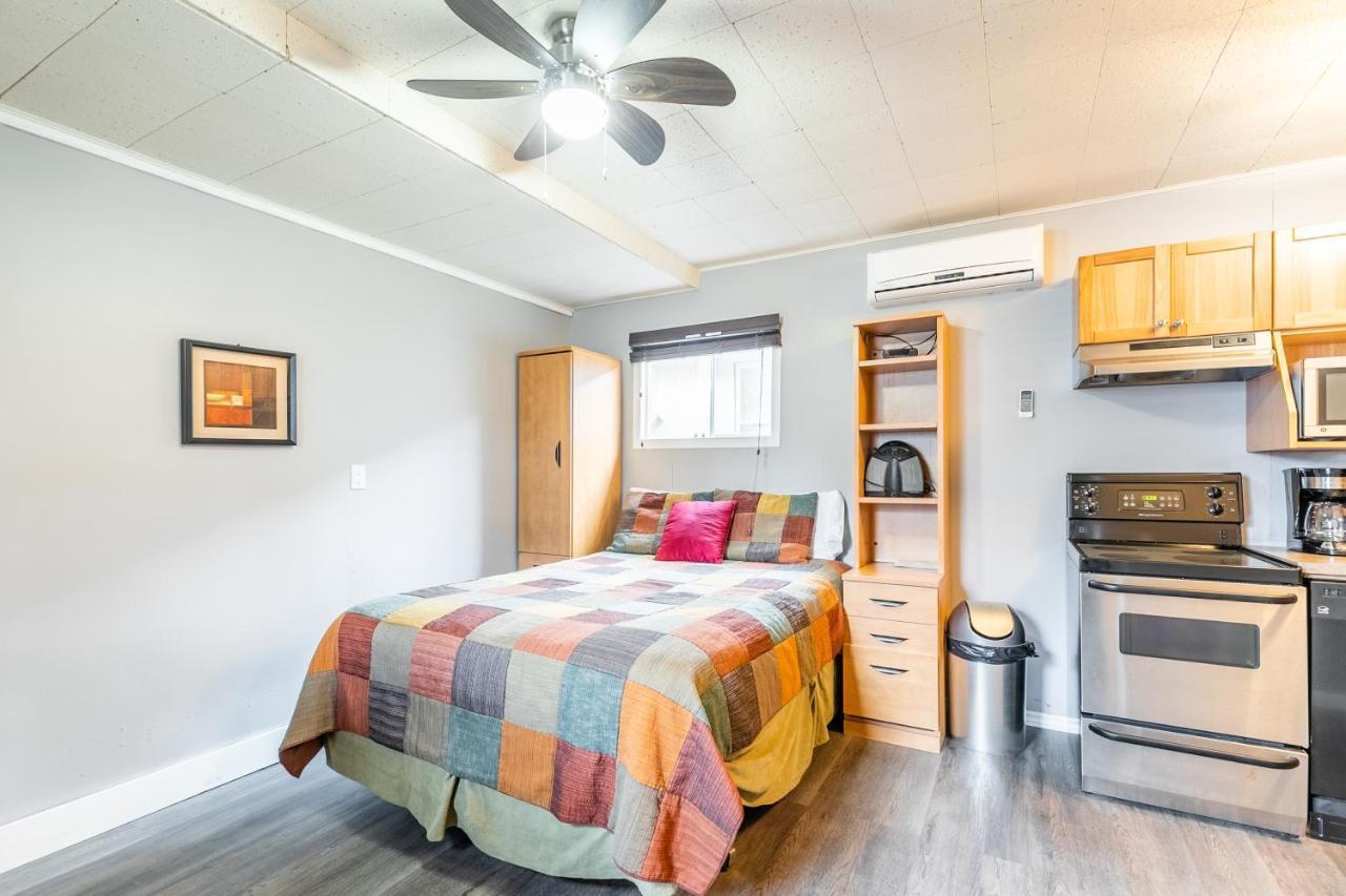 Bayside Cottage Rentals Port Rowan Exteriör bild