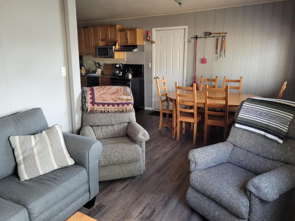 Bayside Cottage Rentals Port Rowan Exteriör bild