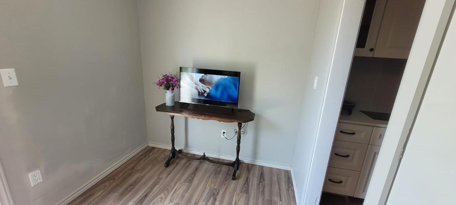 Bayside Cottage Rentals Port Rowan Exteriör bild