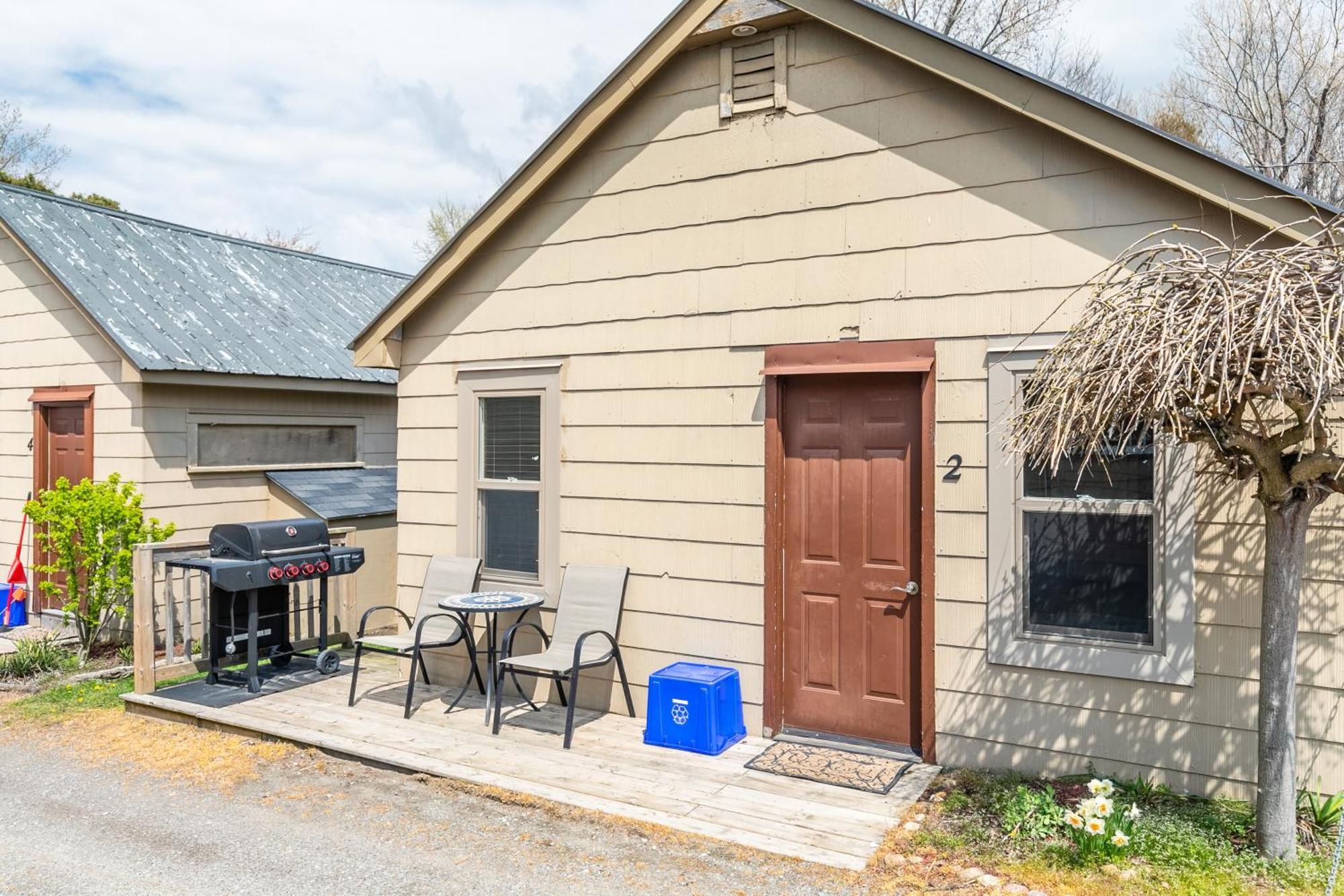 Bayside Cottage Rentals Port Rowan Exteriör bild