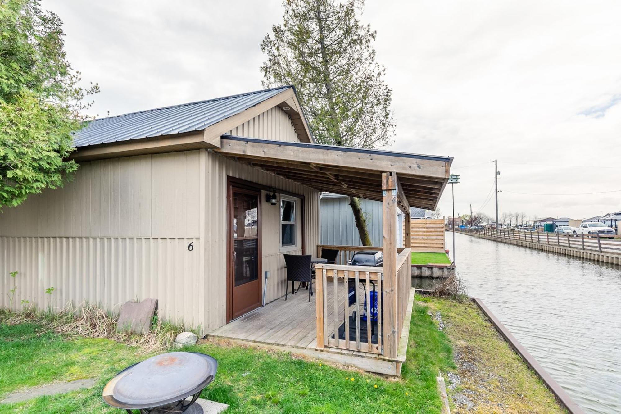 Bayside Cottage Rentals Port Rowan Exteriör bild